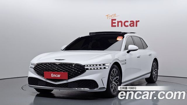 Genesis G90 (RS4)