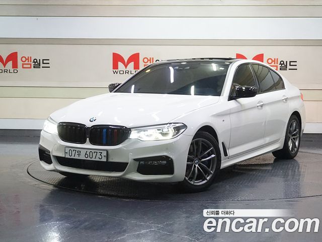BMW 5 Series (G30)