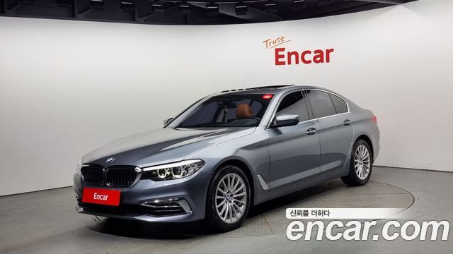 BMW 5 Series (G30)