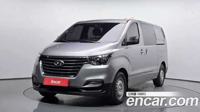 Hyundai The New Grand Starex