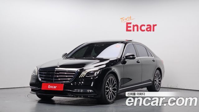 Mercedes-Benz S-Class W222