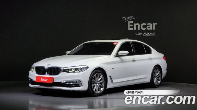 BMW 5 Series (G30)