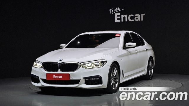 BMW 5 Series (G30)