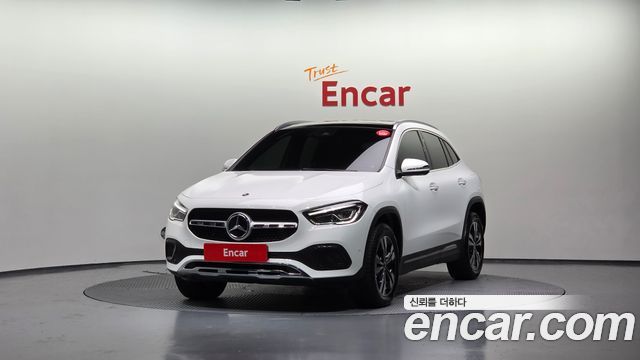Mercedes-Benz GLA-Class H247