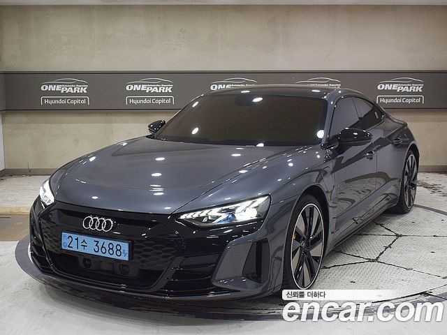 Audi e-tron GT
