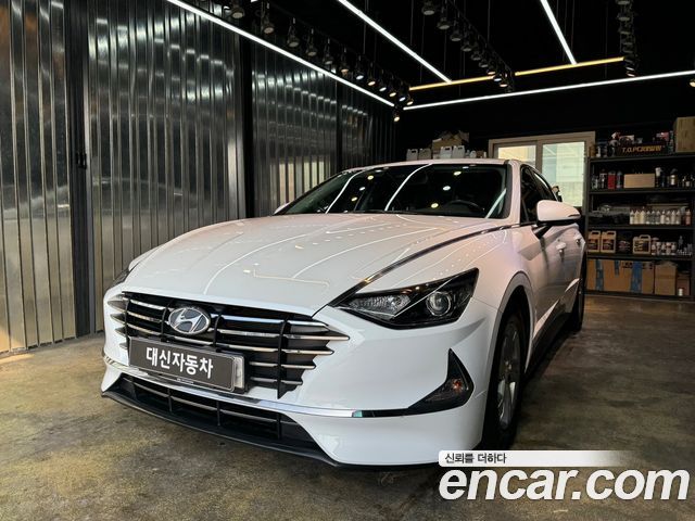 Hyundai Sonata (DN8)