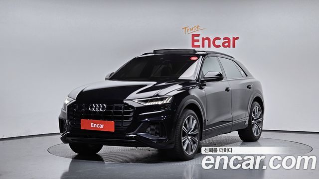 Audi Q8 (4M)