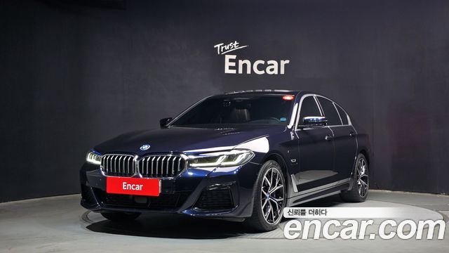 BMW 5 Series (G30)