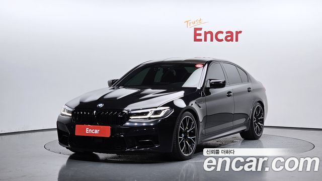 BMW M5 (F90)