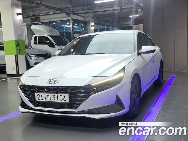 Hyundai Avante Hybrid (CN7)