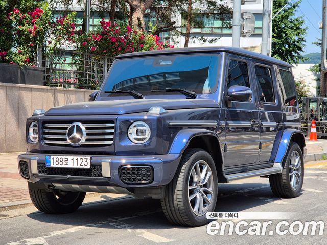 Mercedes-Benz G-Class W465