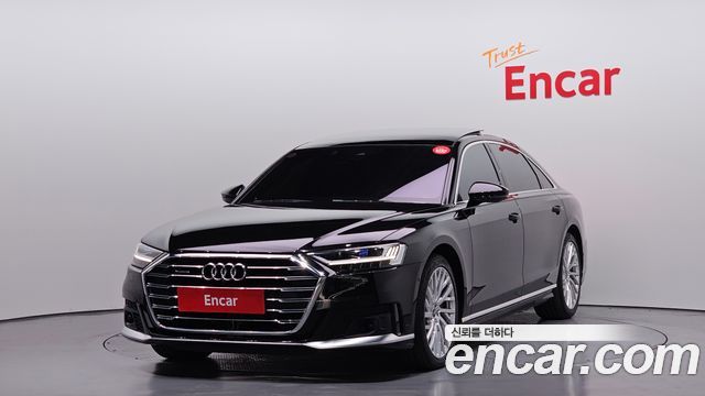 Audi A8 (D5)