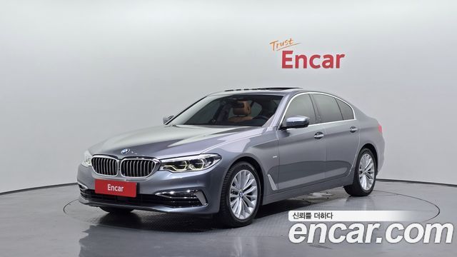 BMW 5 Series (G30)