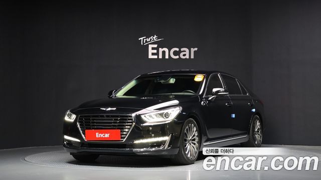 Genesis EQ900