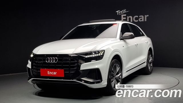 Audi Q8 (4M)