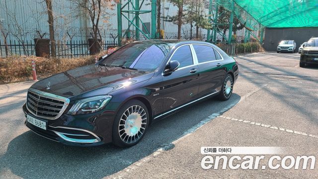 Mercedes-Benz S-Class W222