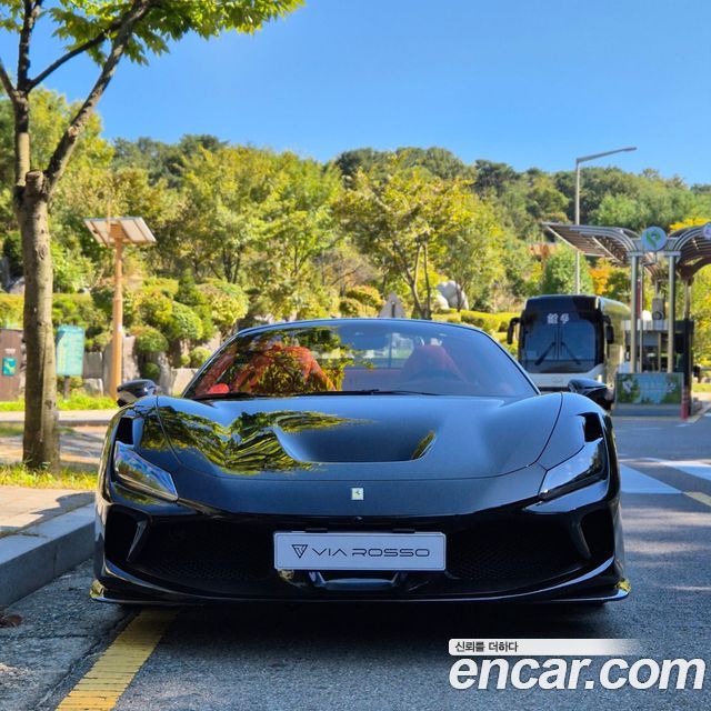 Ferrari F8 Spider