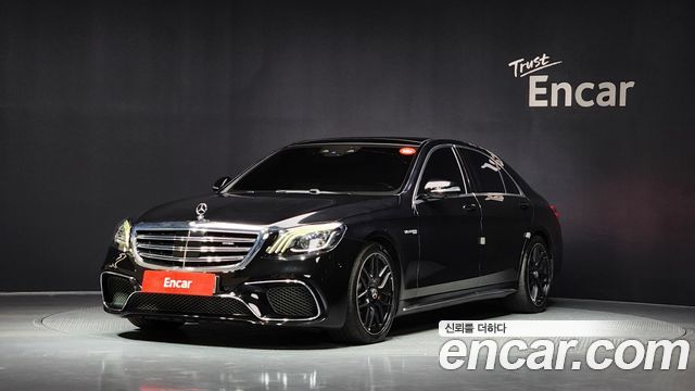 Mercedes-Benz S-Class W222