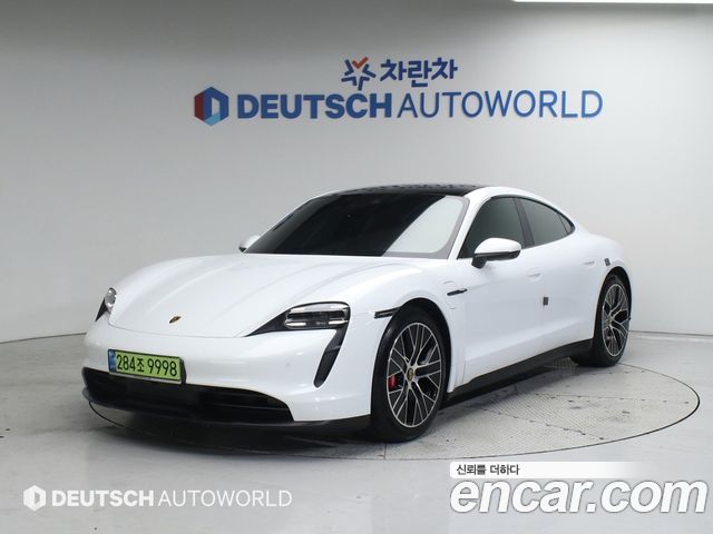 Porsche Taycan