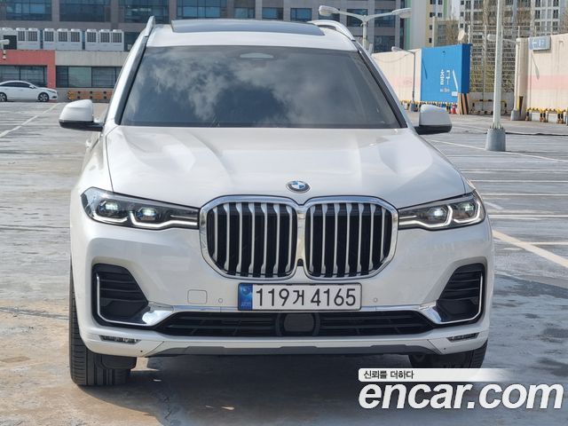 BMW X7 (G07)