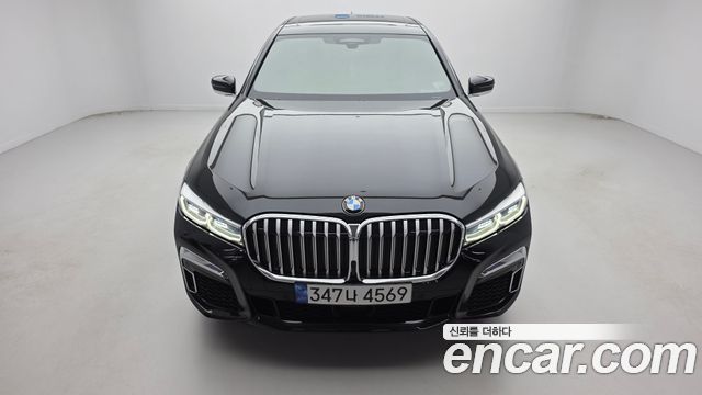 BMW 7 Series (G11)