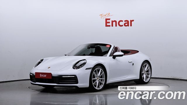 Porsche 911 (992)