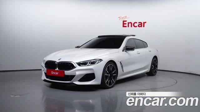 BMW 8 Series (G15)