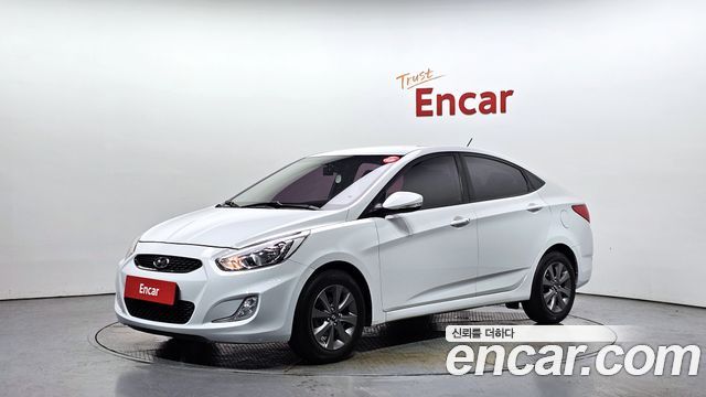 Hyundai Accent (new)