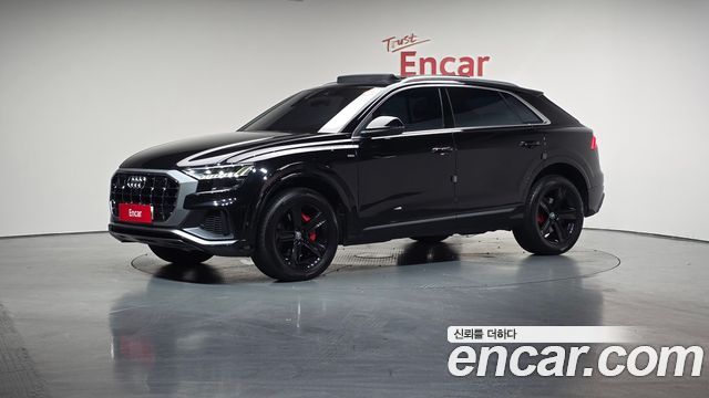 Audi Q8 (4M)