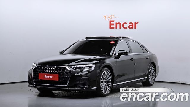 Audi A8 (D5)