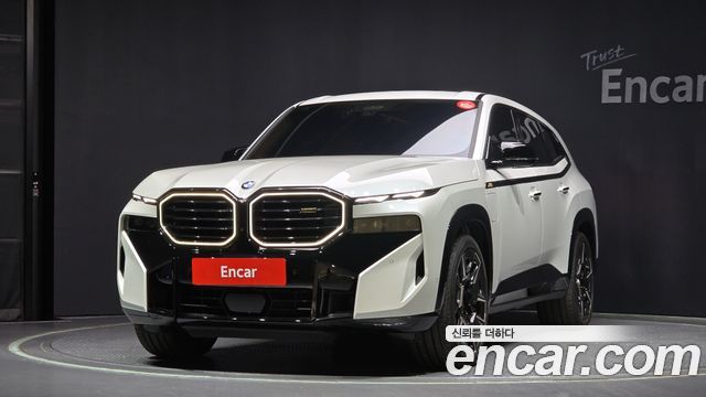 BMW XM (G09)