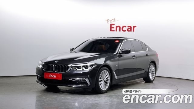 BMW 5 Series (G30)
