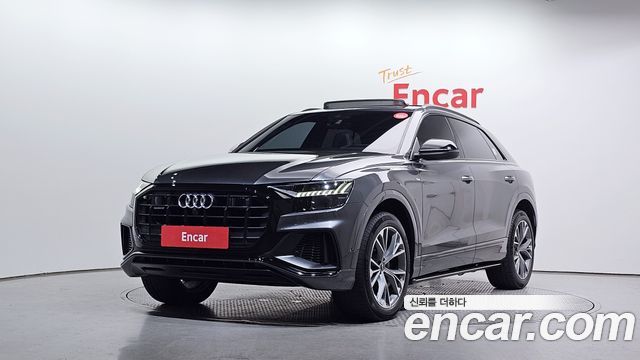 Audi Q8 (4M)