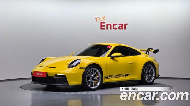 Porsche 911 (992)
