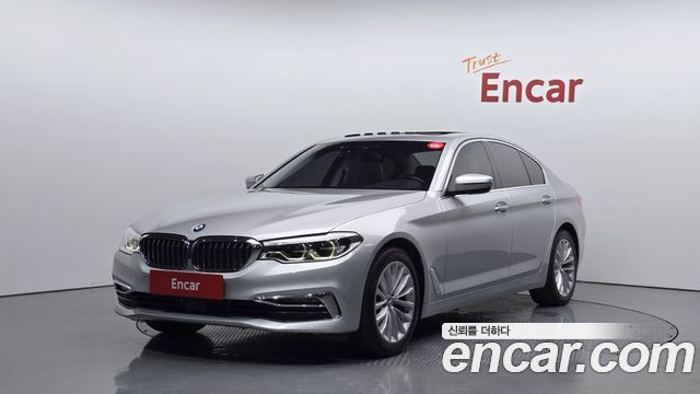 BMW 5 Series (G30)