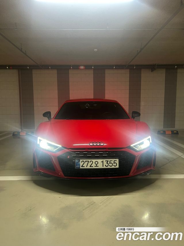 Audi R8 (4S)