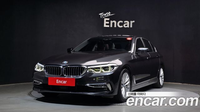 BMW 5 Series (G30)