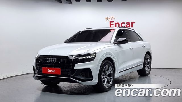 Audi Q8 (4M)