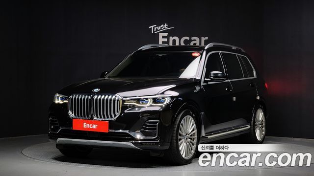 BMW X7 (G07)