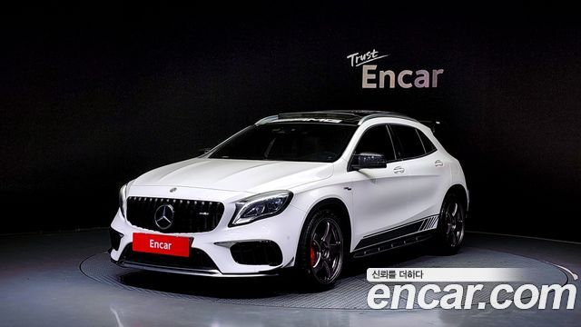 Mercedes-Benz GLA-Class X156