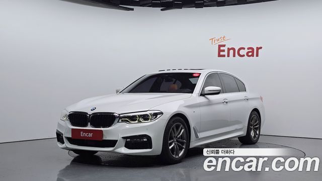 BMW 5 Series (G30)