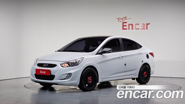 Hyundai Accent (new)