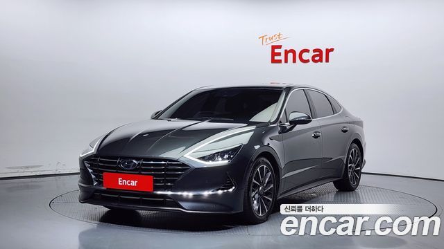 Hyundai Sonata (DN8)