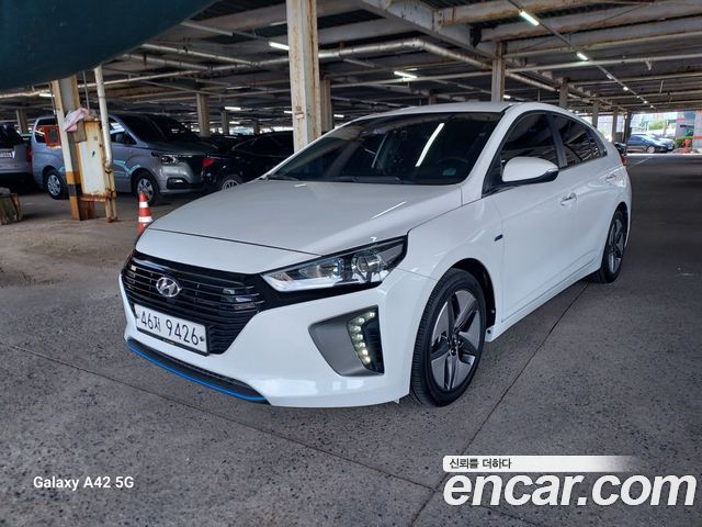 Hyundai Ioniq Hybrid