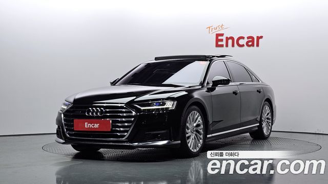 Audi A8 (D5)