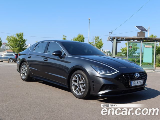 Hyundai Sonata (DN8)