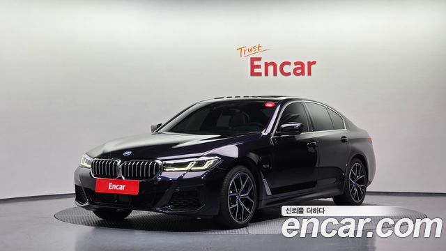 BMW 5 Series (G30)
