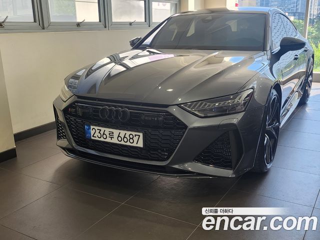 Audi RS7 (4K)
