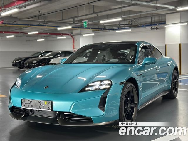 Porsche Taycan
