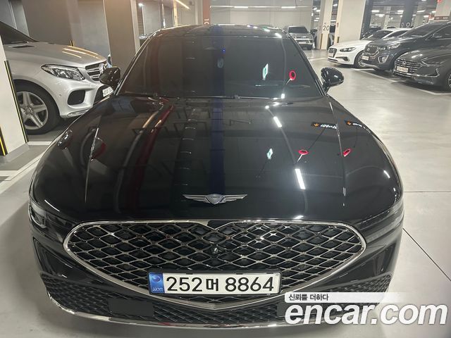 Genesis G90 (RS4)